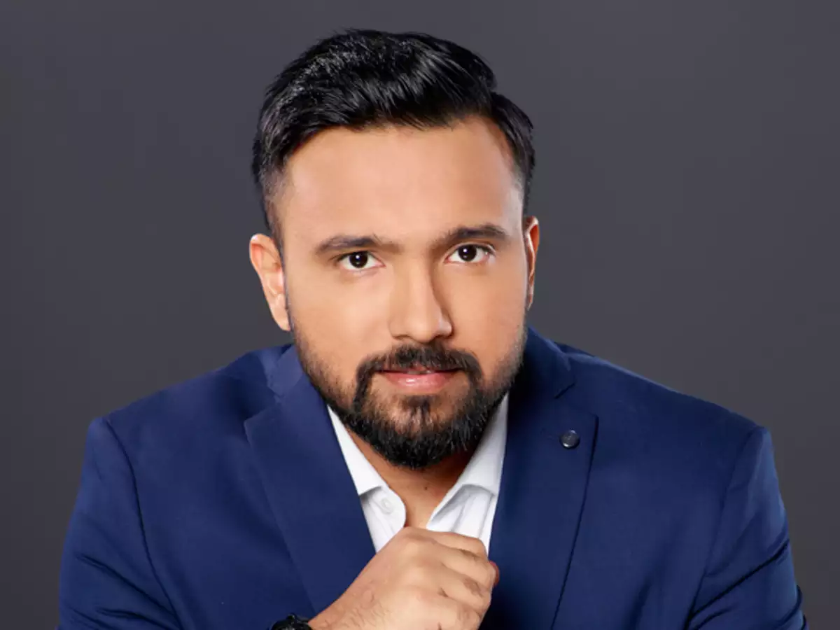 Dr. Shantanu Jaradi